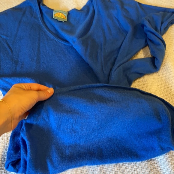 C&c California light Fall sweater - Picture 6 of 6